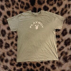 🪖 Playboy Men’s Graphic Tee – Size L